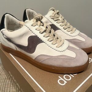 Dolce Vita Notice Sneakers